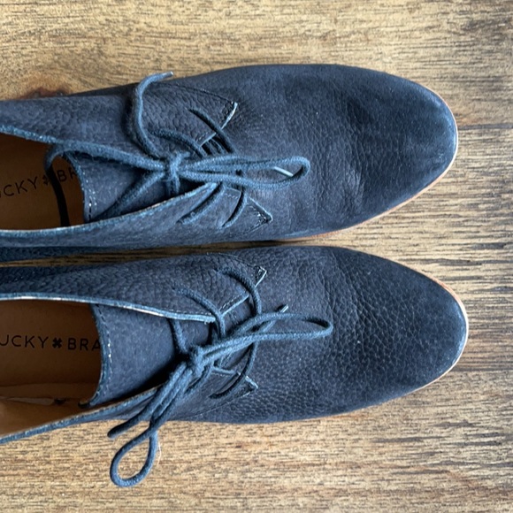 Lucky Brand Junes.  Black.   8M - Picture 6 of 6